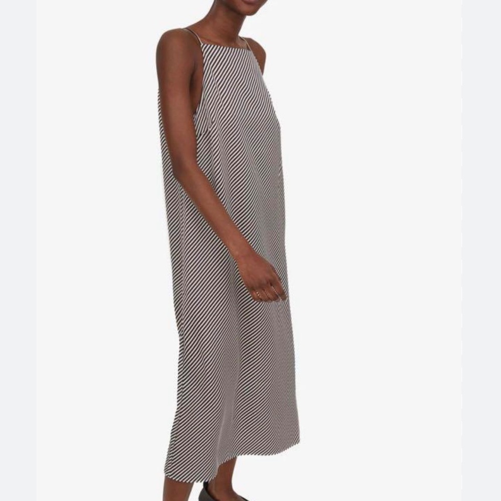 H&M Black and White Striped Maxi Dress - Picture 7 of 7